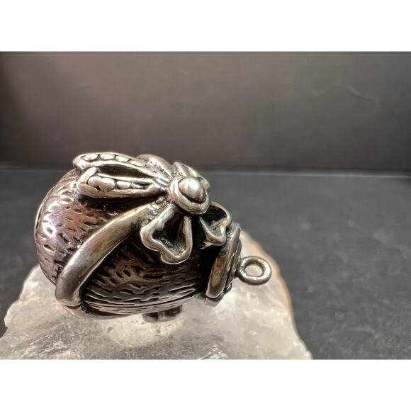 Vintage Sterling Silver MCM Hinged Egg Locket Charm Pendant Jewelry - Picture 3 of 16